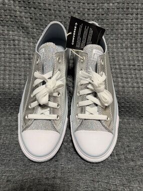 Converse Low Top Glitter Sneakers in Silver and White